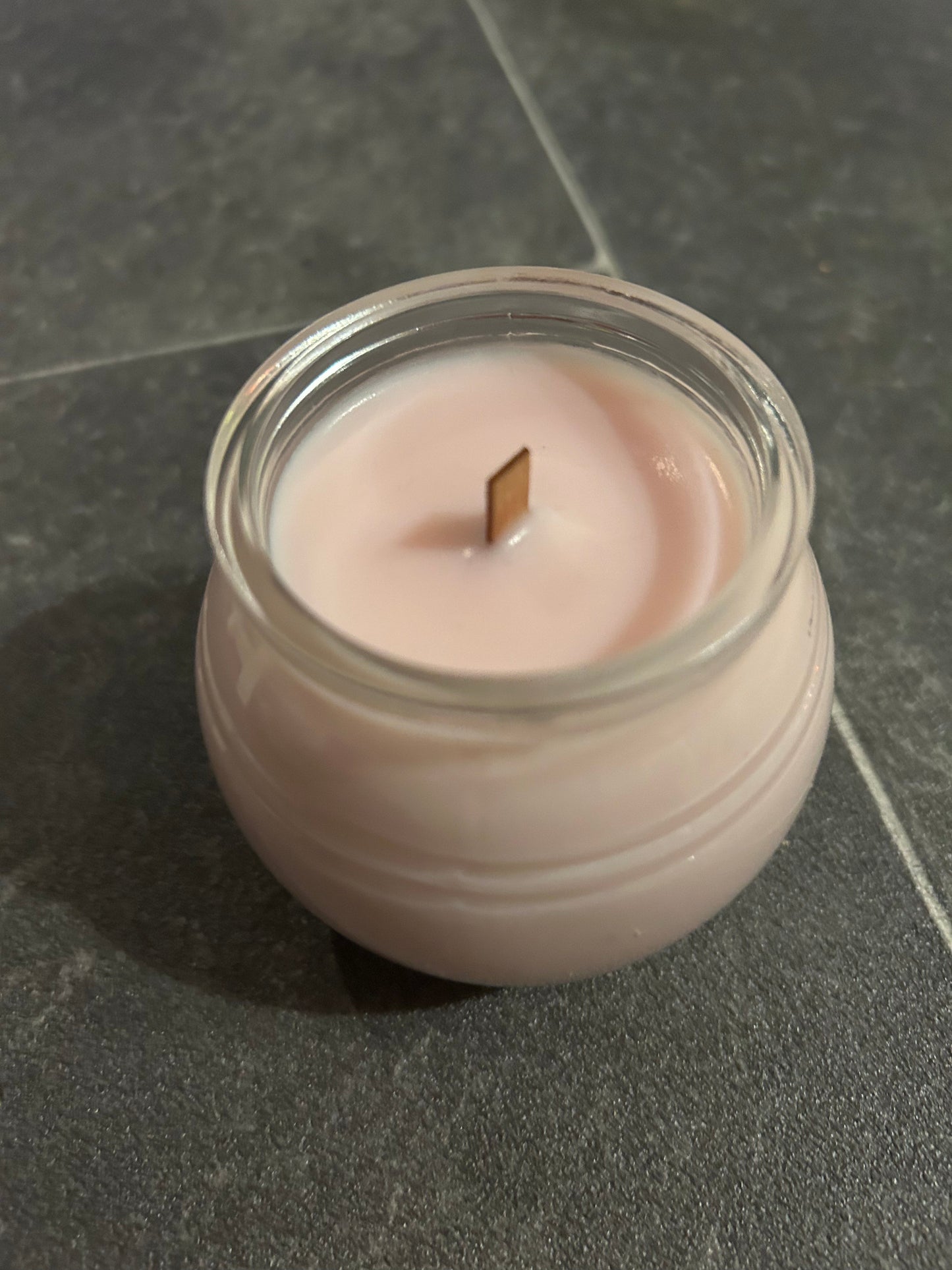 Duftkerze - Marzipan Duft - mit Farbauswahl - im Glas